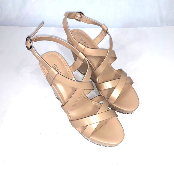 BCBG Janice Wedge Sandals Shoes - Picture 1 of 12